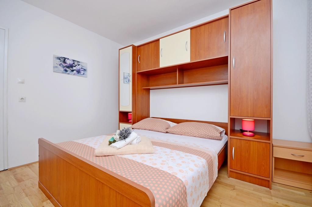 Apartments Milan 罗戈兹尼察 外观 照片