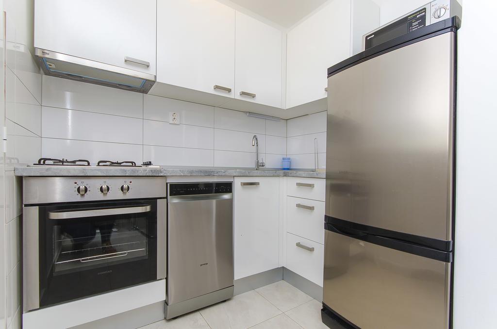 Apartments Milan 罗戈兹尼察 外观 照片